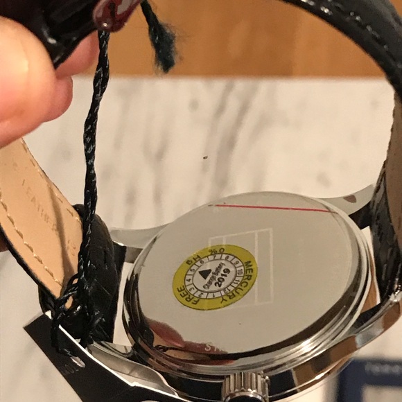 New Tommy Hilfiger Black Leather and Stainless Steel Watch with Date - Picture 4 of 8